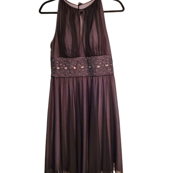 Party dress with beading - Picture 3 of 6